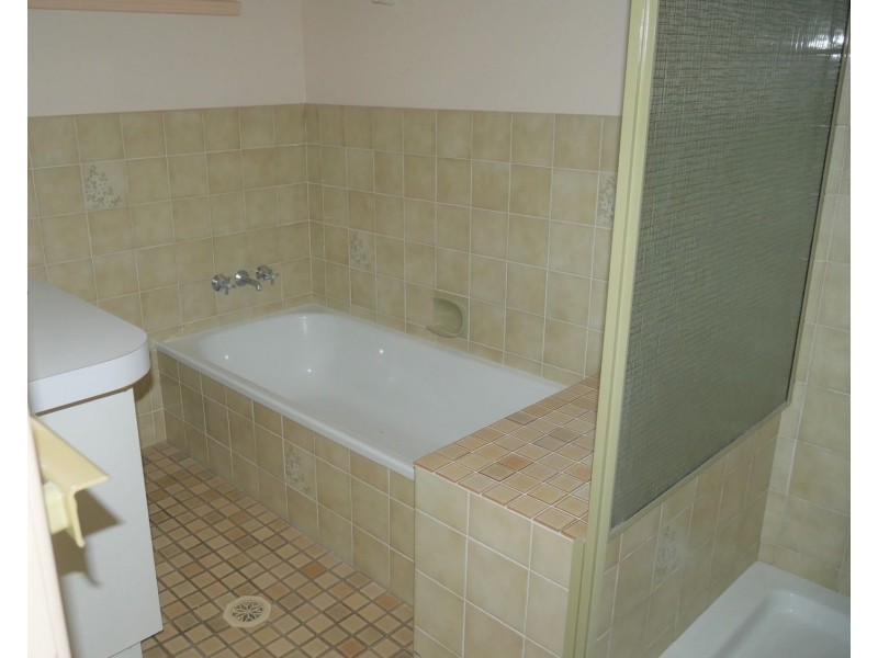 1/8 Dixon Place, Lismore Heights NSW 2480