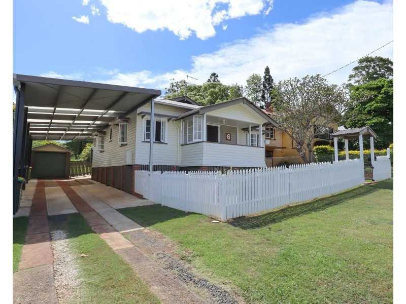 6 Oakley Avenue, East Lismore NSW 2480