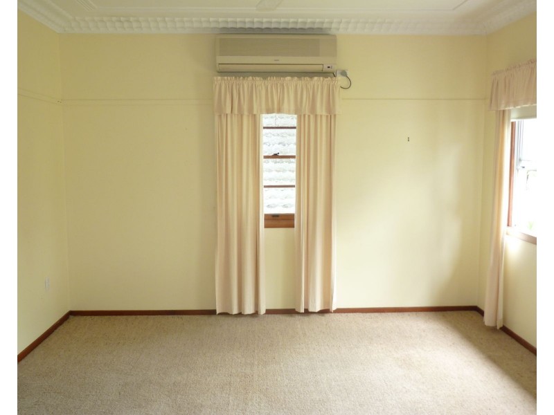 27 Clyde Street, Lismore NSW 2480