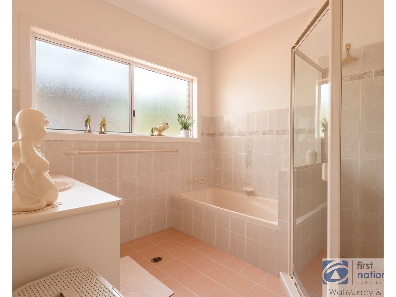 11 Dunromin Drive, Modanville NSW 2480