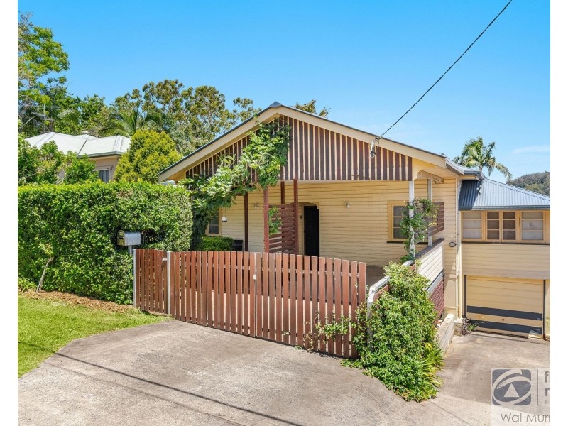 25 Jacaranda Avenue, East Lismore NSW 2480