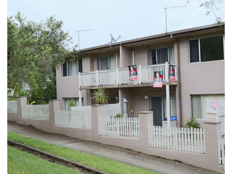 2/81 Cathcart Street, Girards Hill NSW 2480