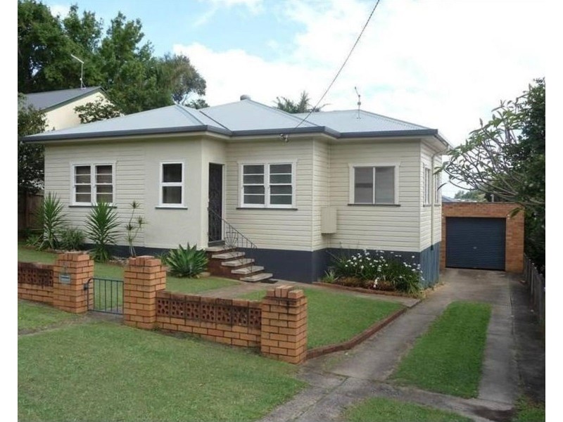 17 Somerville Avenue, East Lismore NSW 2480