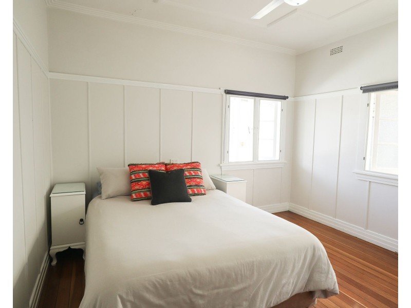 6 Oakley Avenue, East Lismore NSW 2480