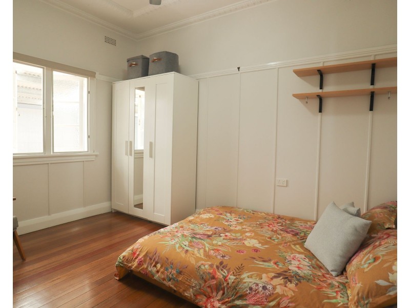 6 Oakley Avenue, East Lismore NSW 2480