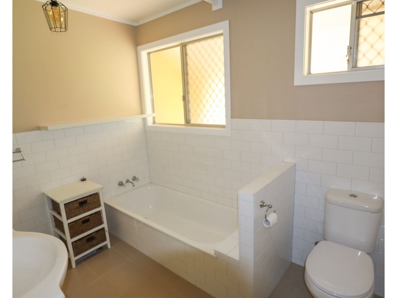 51 Taylor Road, Chilcotts Grass NSW 2480