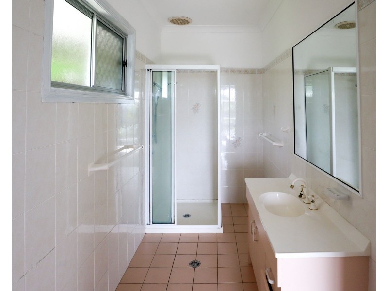 24 Bellevue Avenue, Lismore Heights NSW 2480