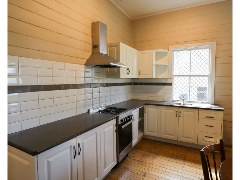 16 Engine Street, South Lismore NSW 2480