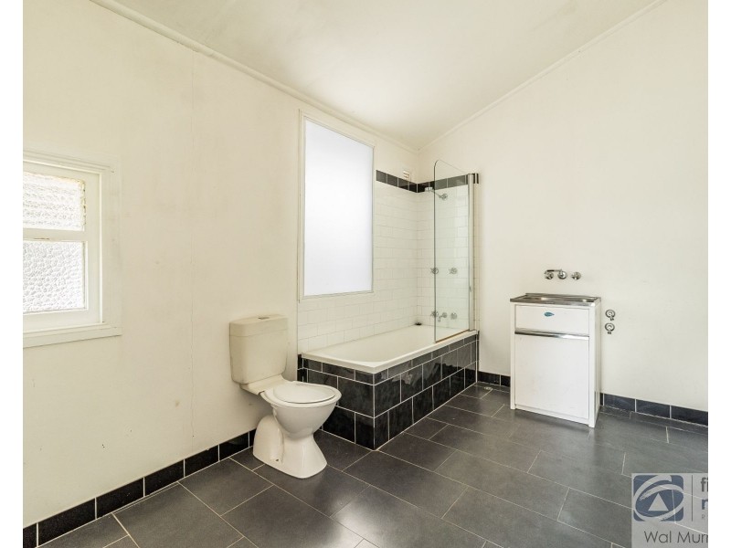 12 Allen Street, Girards Hill NSW 2480