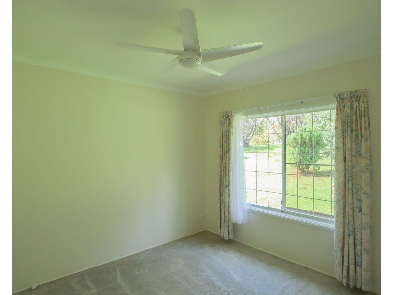 11 Sunny Valley Place, Modanville NSW 2480