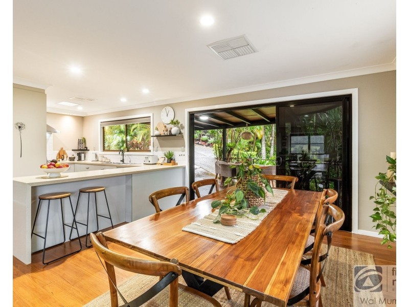 25 Robinson Avenue, Girards Hill NSW 2480