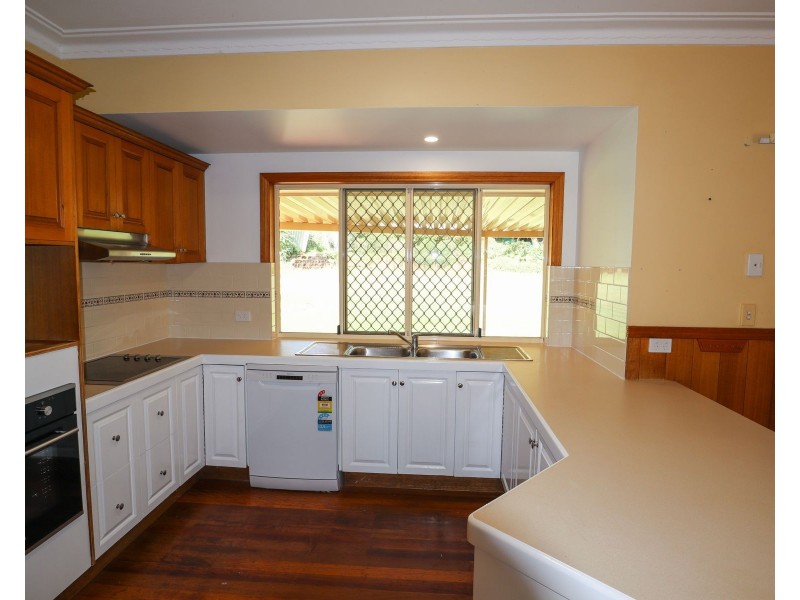 17 Highview Crescent, Modanville NSW 2480