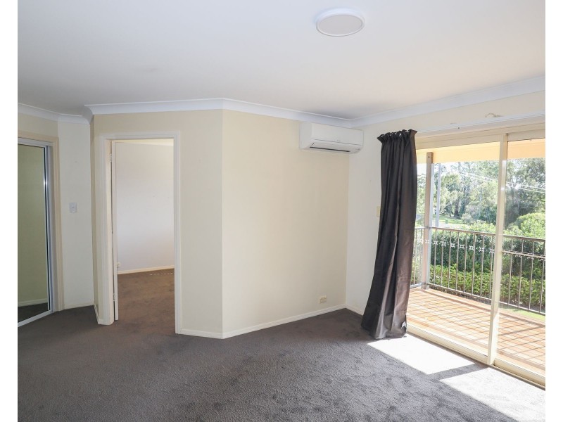 17 Highview Crescent, Modanville NSW 2480
