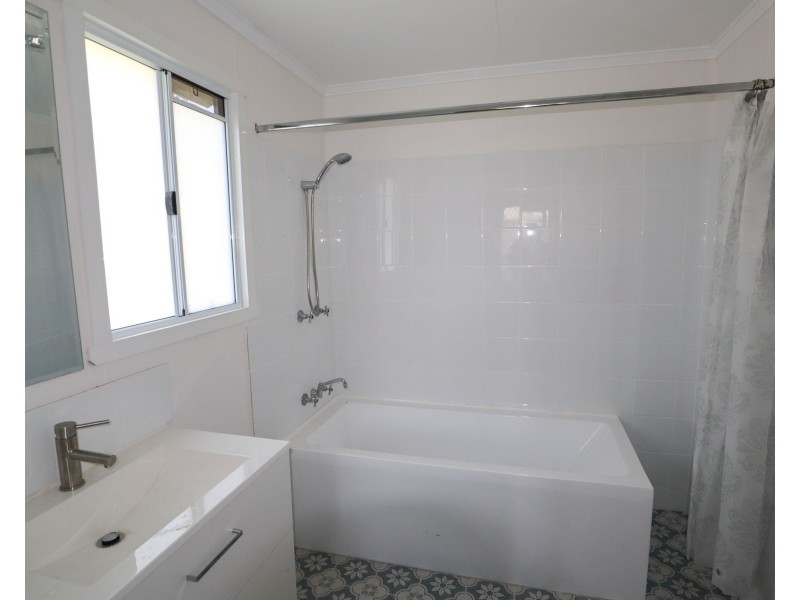 6 Engine Street, South Lismore NSW 2480