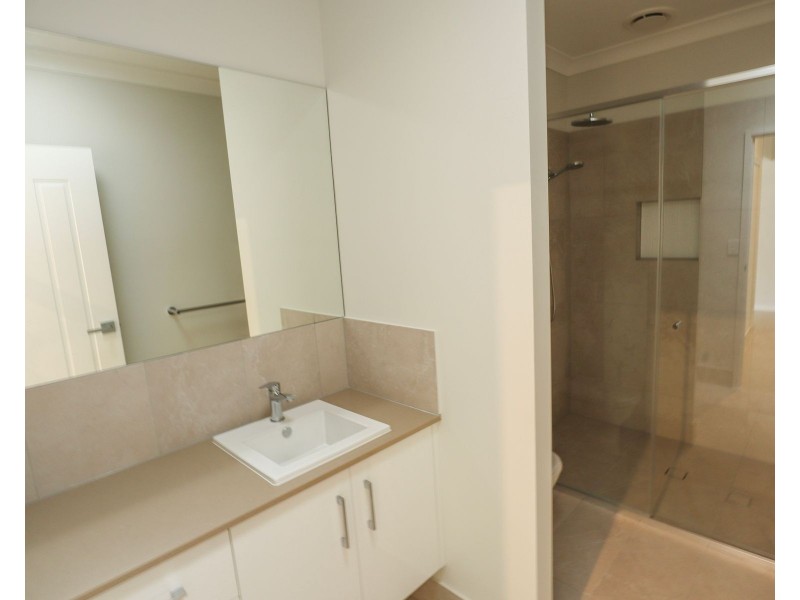 2/28 Dundee Avenue, Wollongbar NSW 2477