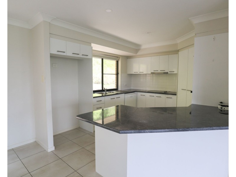 14 Angela Place, East Lismore NSW 2480