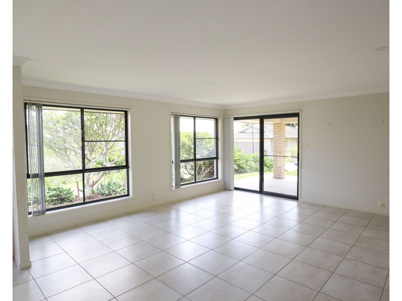 14 Angela Place, East Lismore NSW 2480