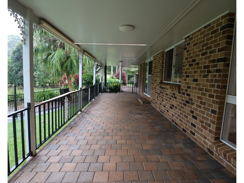 10 Eversham Drive, Modanville NSW 2480