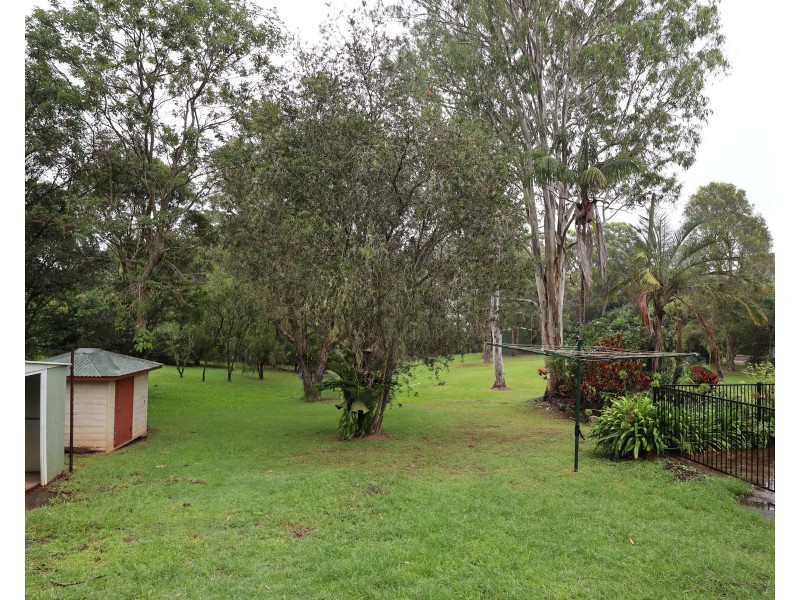 10 Eversham Drive, Modanville NSW 2480