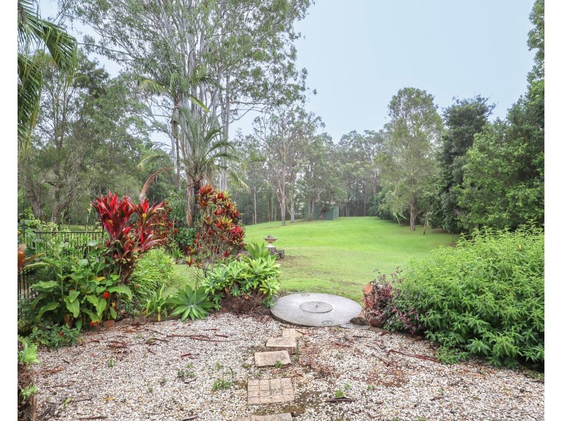 10 Eversham Drive, Modanville NSW 2480