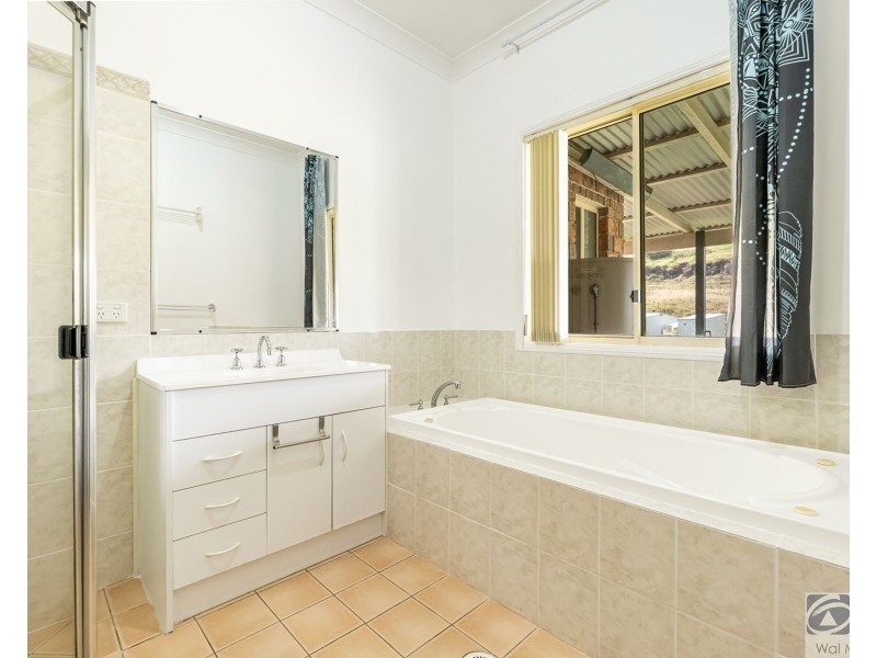 2 Pinchin Road, Goolmangar NSW 2480