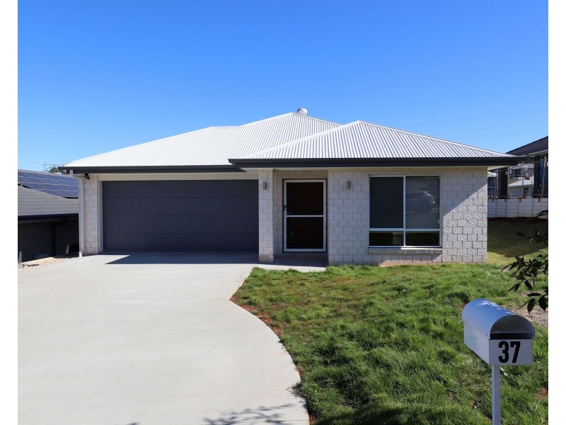 37 Hidden Valley Circuit, Chilcotts Grass NSW 2480
