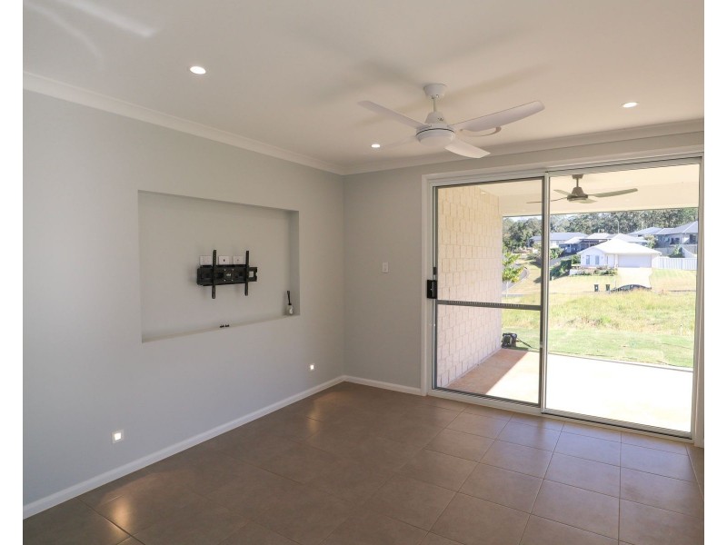 37 Hidden Valley Circuit, Chilcotts Grass NSW 2480