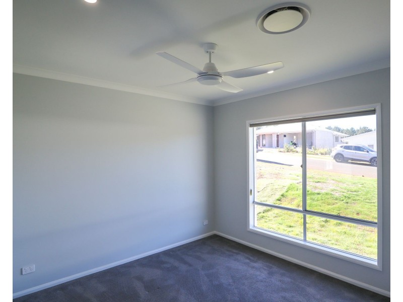 37 Hidden Valley Circuit, Chilcotts Grass NSW 2480