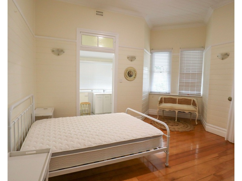 19 Dalley Street, East Lismore NSW 2480