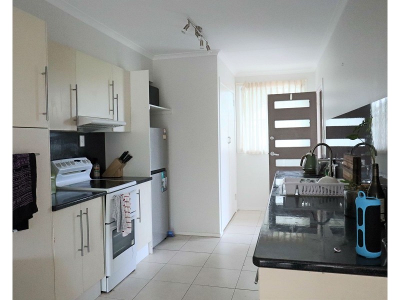 2/81 Cathcart Street, Girards Hill NSW 2480