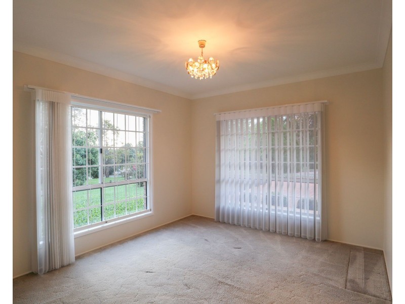 11 Sunny Valley Place, Modanville NSW 2480