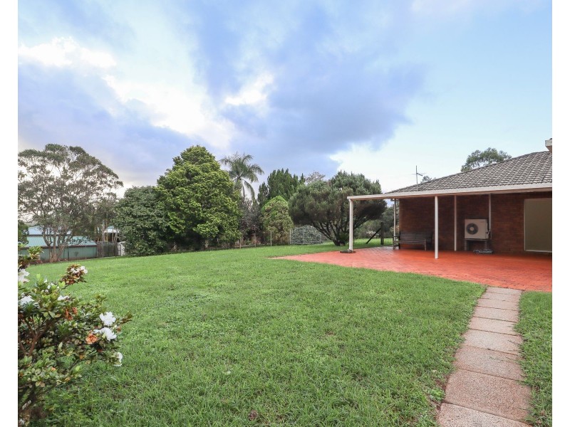 11 Sunny Valley Place, Modanville NSW 2480