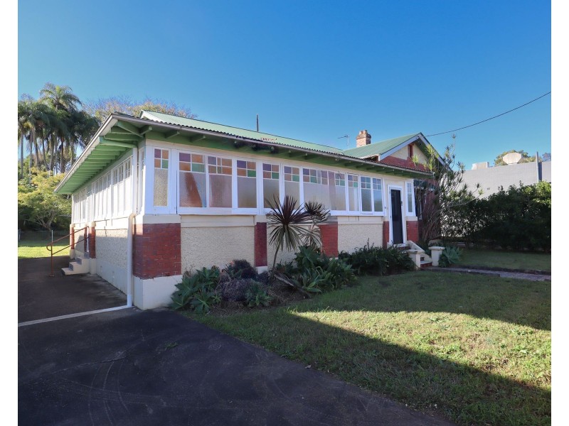 2/18 Leycester Street, Lismore NSW 2480