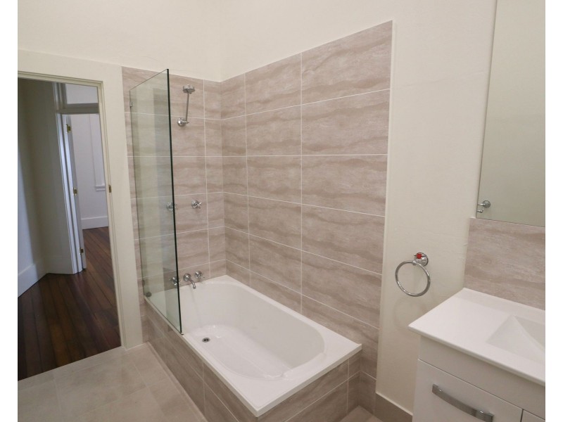 2/18 Leycester Street, Lismore NSW 2480