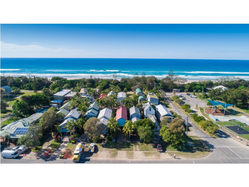 7 Beach Avenue, South Golden Beach NSW 2483