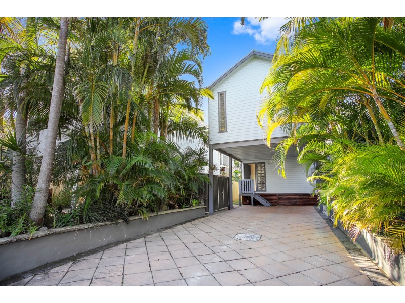 7 Beach Avenue, South Golden Beach NSW 2483