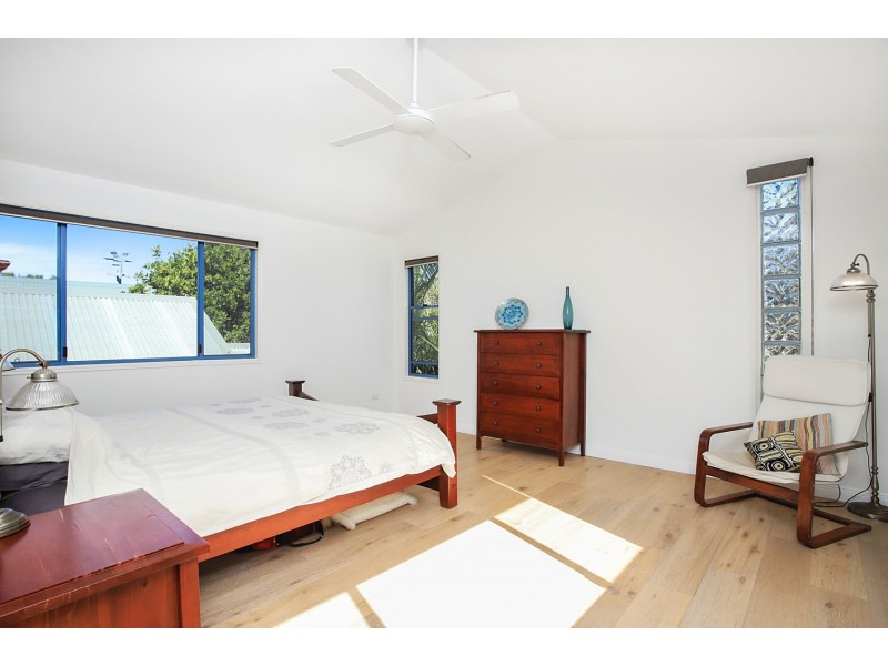 7 Beach Avenue, South Golden Beach NSW 2483
