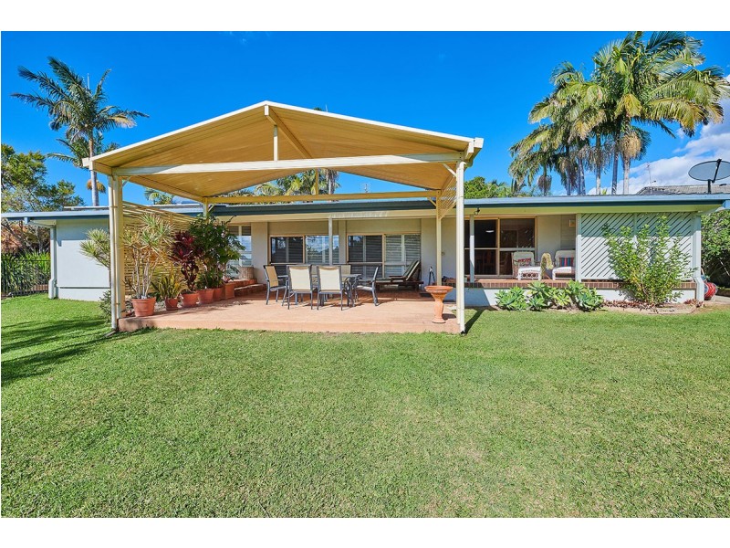 3 Tathra Glen, Ocean Shores NSW 2483