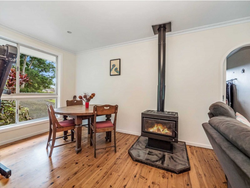 20 Rajah Road, Ocean Shores NSW 2483