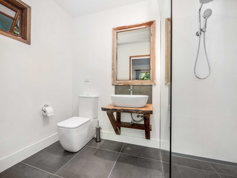 33 Gloria Street, South Golden Beach NSW 2483