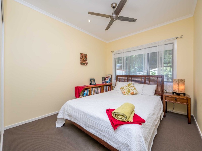 7 Wattar Court, Ocean Shores NSW 2483