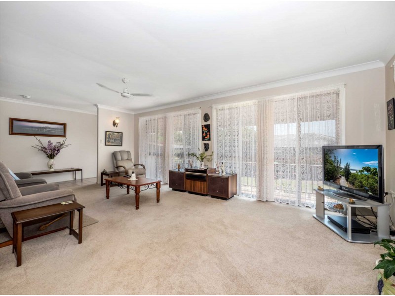 2 Yungarup Place, Ocean Shores NSW 2483