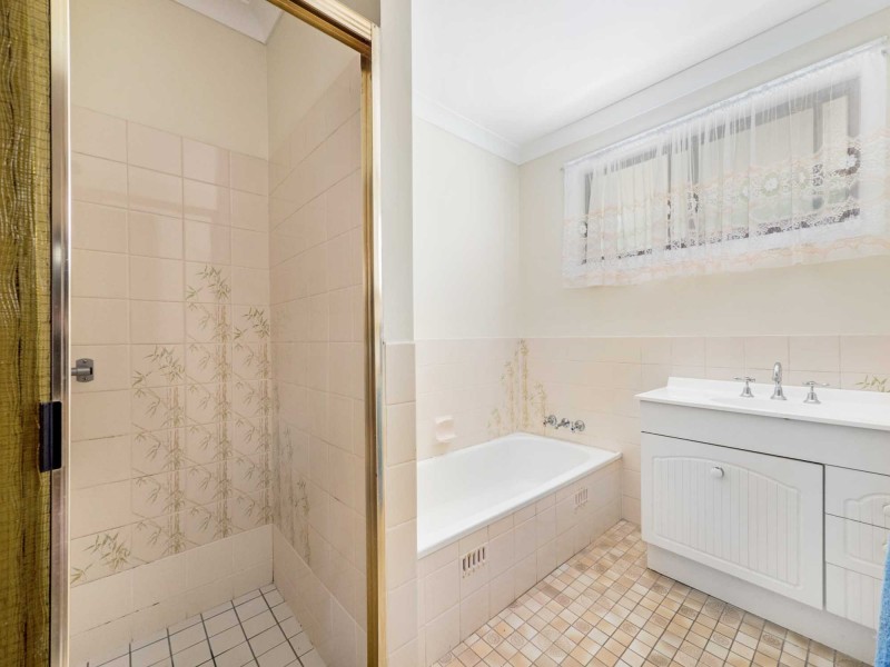 2 Yungarup Place, Ocean Shores NSW 2483