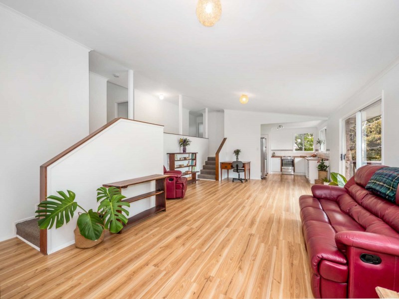 10 Gin Gin Crescent, Ocean Shores NSW 2483