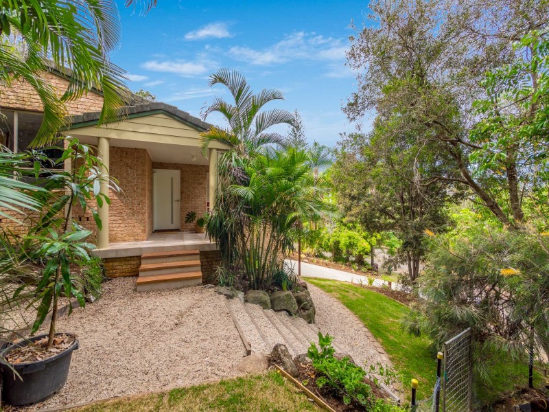 10 Gin Gin Crescent, Ocean Shores NSW 2483