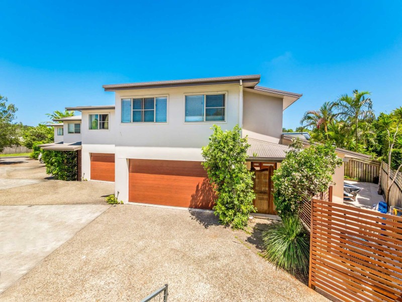 4/4 Halyard Court, Ocean Shores NSW 2483