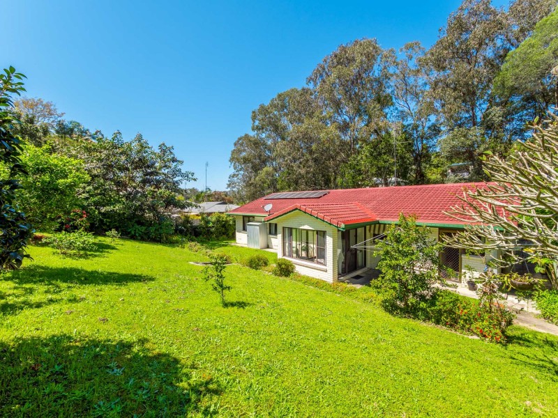16 Mundurra Avenue, Ocean Shores NSW 2483