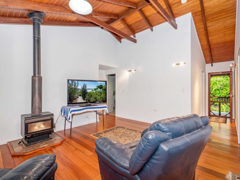 41 Matong Drive, Ocean Shores NSW 2483