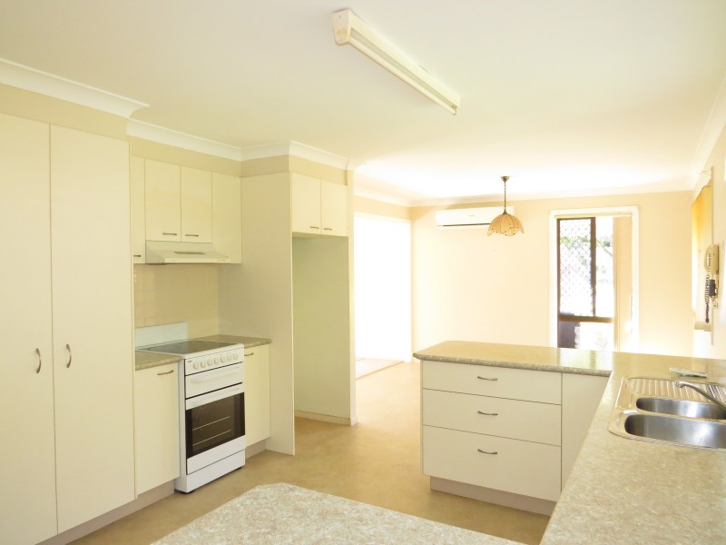 2 Yungarup Place, Ocean Shores NSW 2483