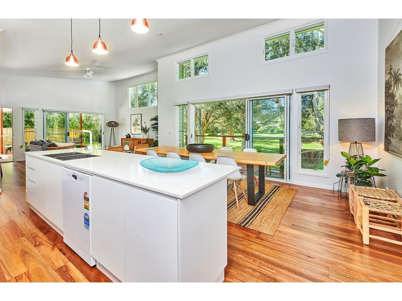 2/50 Balemo Dr, Ocean Shores NSW 2483